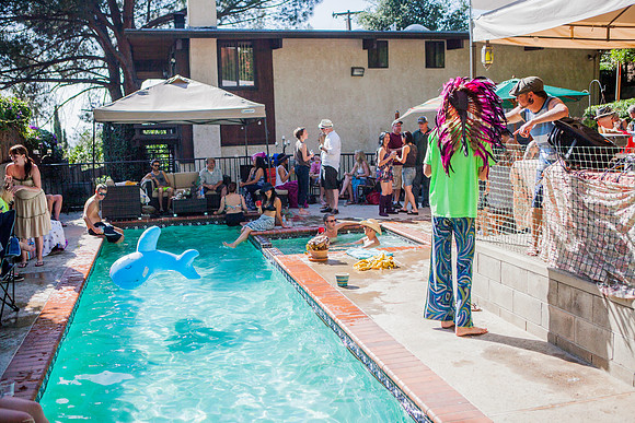 05-25-2013_mamma_grub_pool_party_154