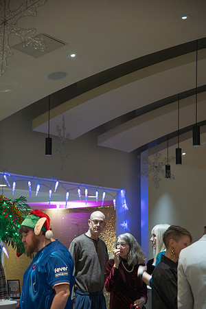 12-13-25-GlassHouse-robotphoto-79