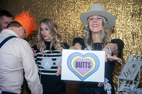 12-31-25-@robotphoto-@lodobooth-@resisoiree-38