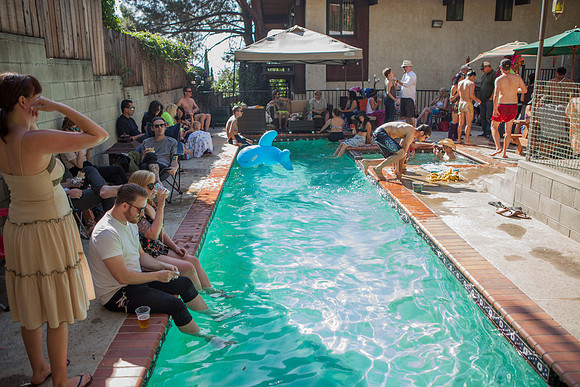 05-25-2013_mamma_grub_pool_party_149