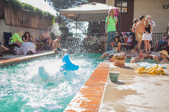 05-25-2013_mamma_grub_pool_party_147