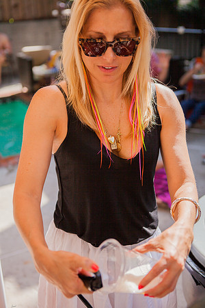 05-25-2013_mamma_grub_pool_party_121