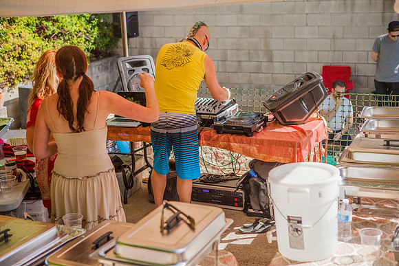 05-25-2013_mamma_grub_pool_party_80