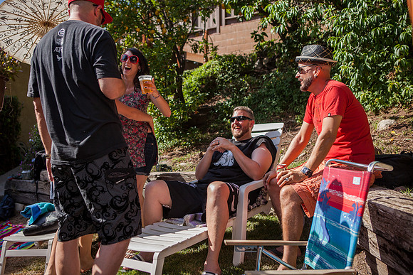 05-25-2013_mamma_grub_pool_party_187